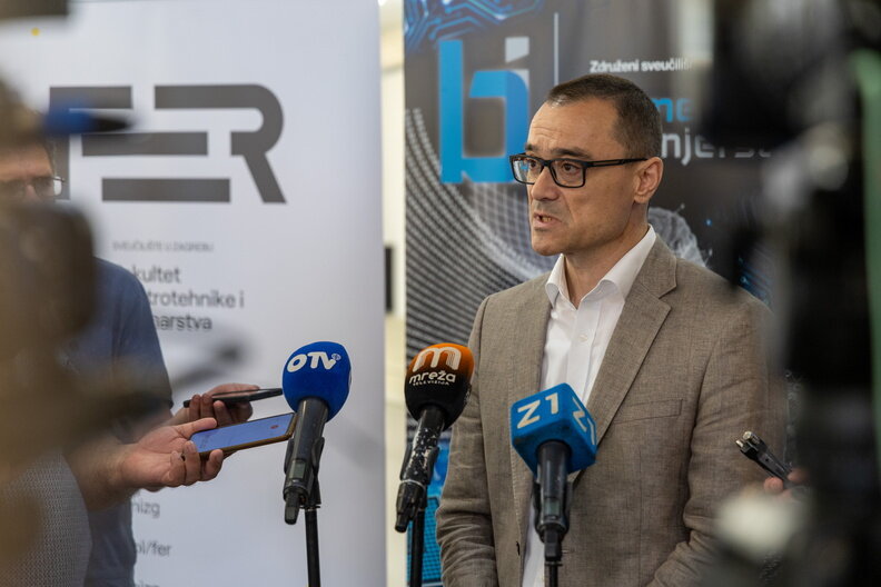 Prof. Dr. Sc. Vedran Bilas