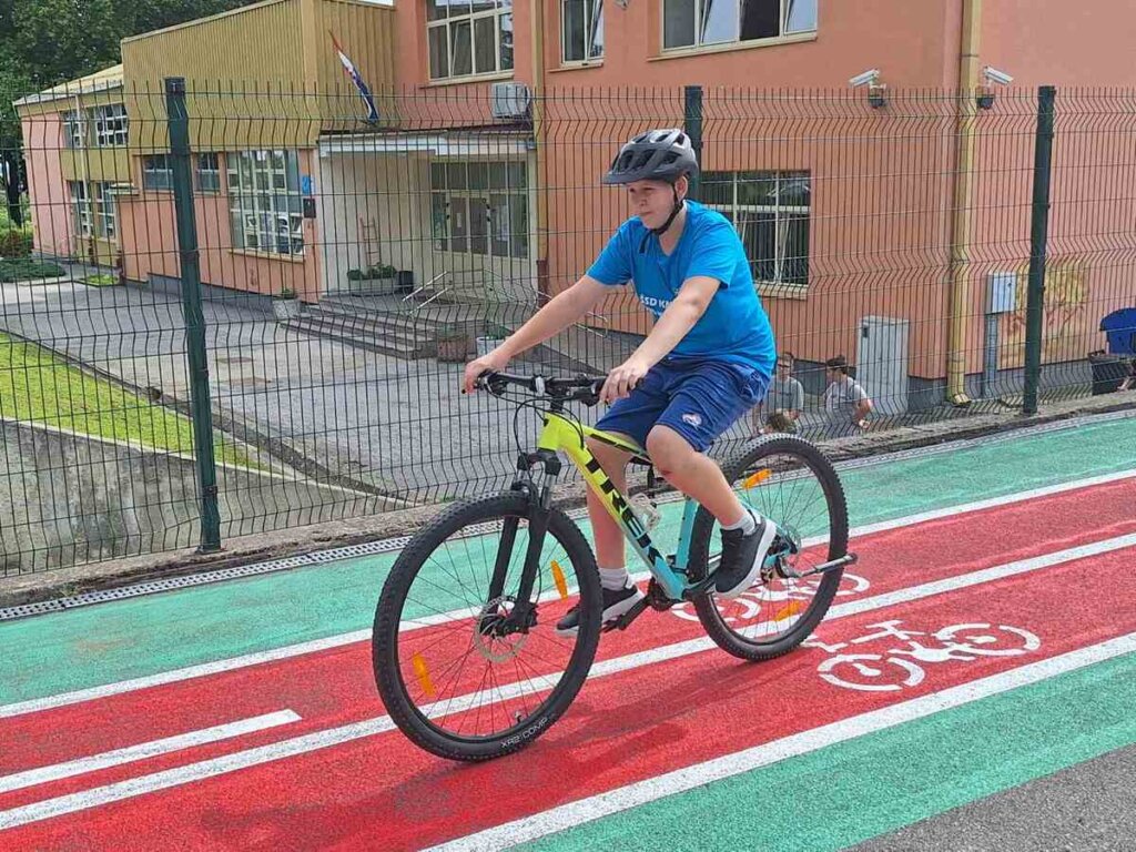 Prometni Poligon Os Kneginec Gornji (4)