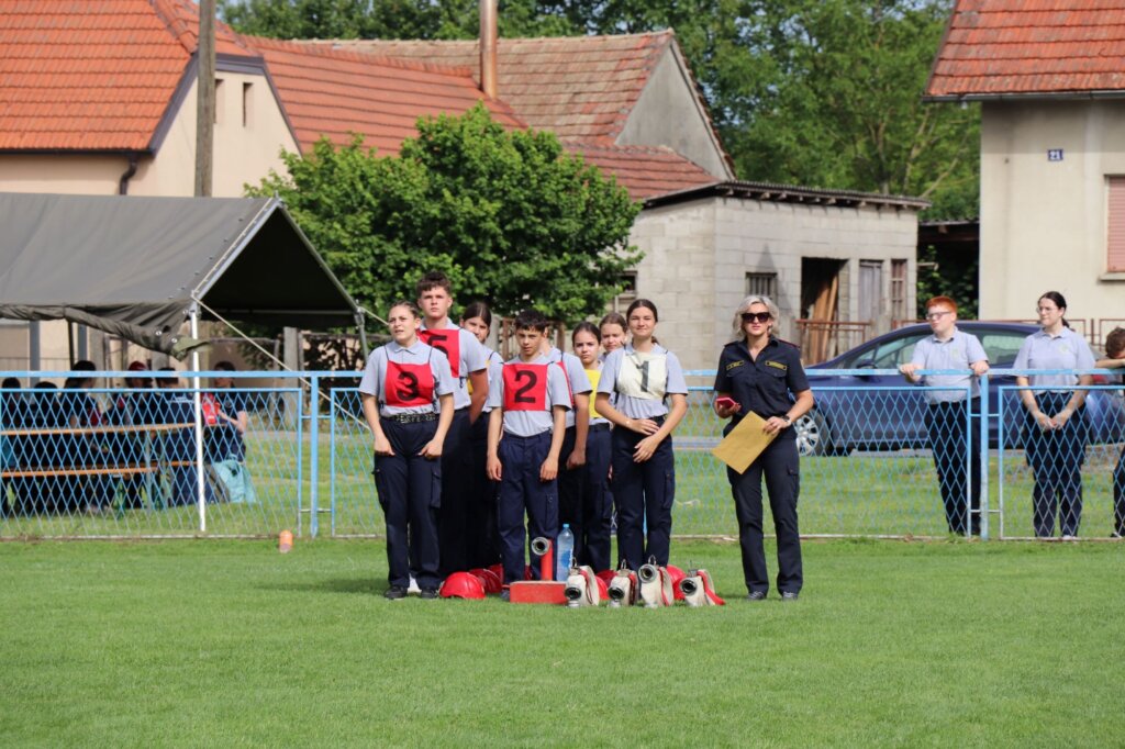 Vzg Koprivnica Gradsko Vatrogasno Natjecanje (1)