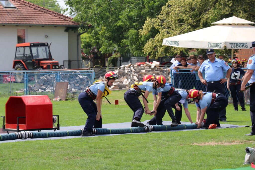 Vzg Koprivnica Gradsko Vatrogasno Natjecanje (30)