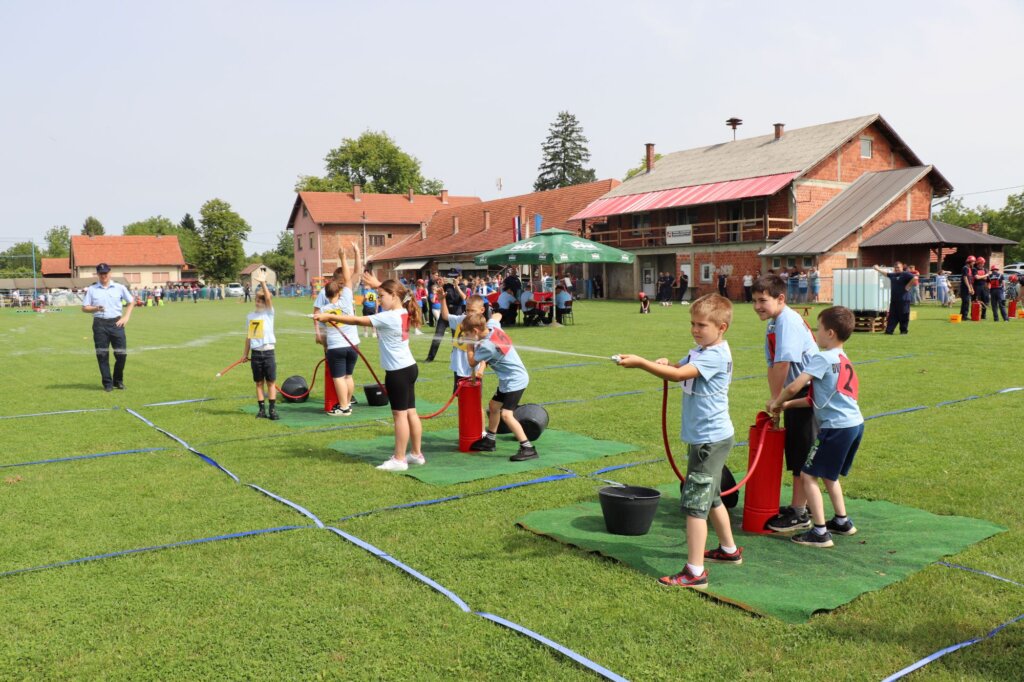 Vzg Koprivnica Gradsko Vatrogasno Natjecanje (5)