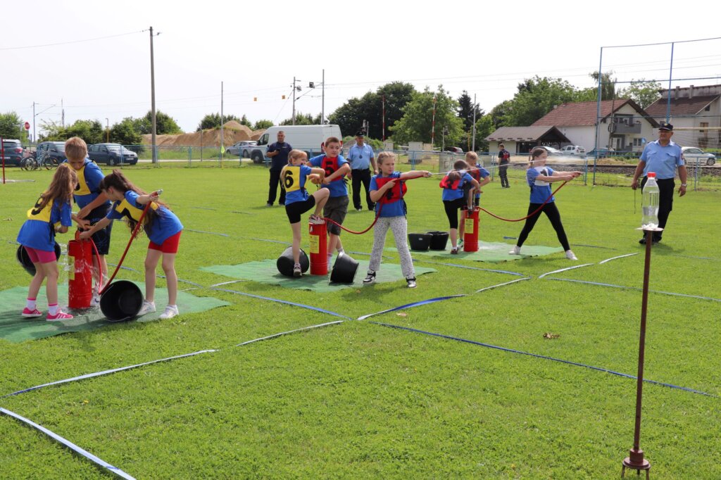 Vzg Koprivnica Gradsko Vatrogasno Natjecanje (6)