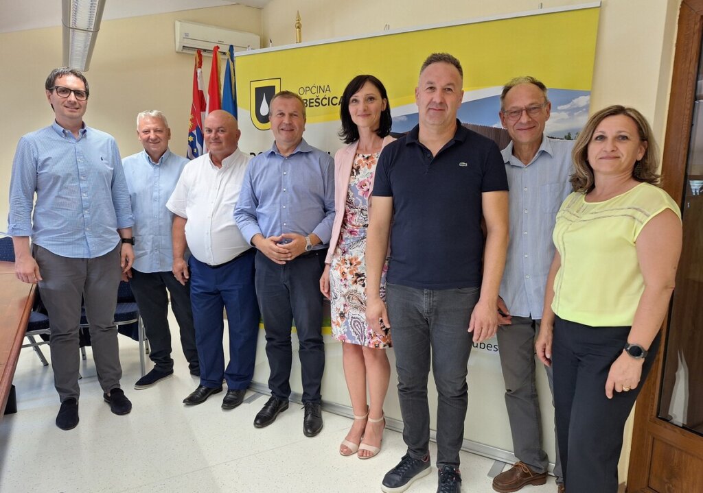 Ljubešćica Potpisivanje Ugovora (8)