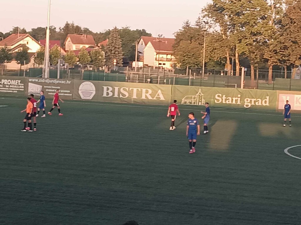 Eb1ea341 E8c0 4a97 B4b7 F77503e18daf