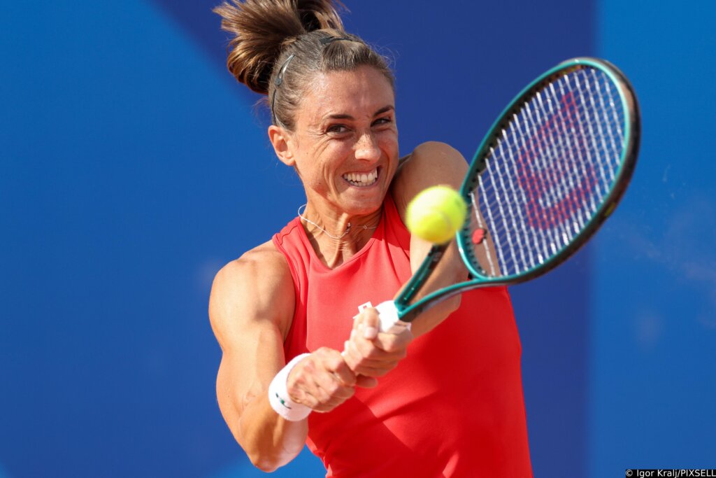 Petra Martić izgubila susret 1. kola WTA turnira u Jiujiangu, propustila vodstvo od 5:1 u trećem setu