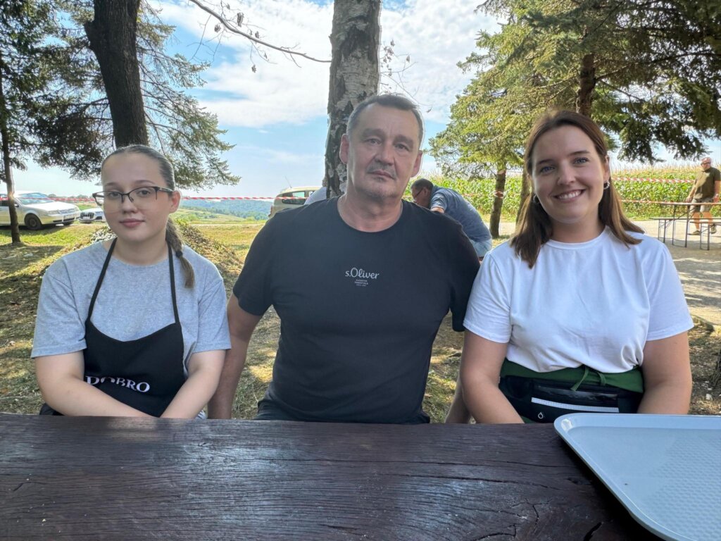 [FOTO/VIDEO] Lovačko društvo Košuta Prigorje organizira humanitarno gađenje glinenih meta