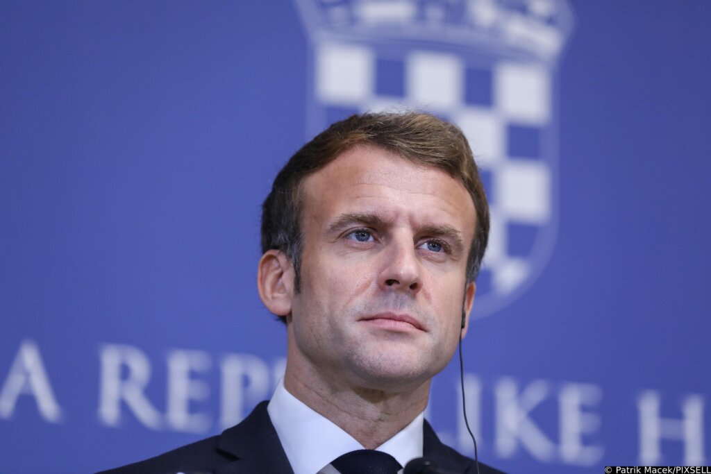 Macron traži šestog premijera u manje od dvije godine