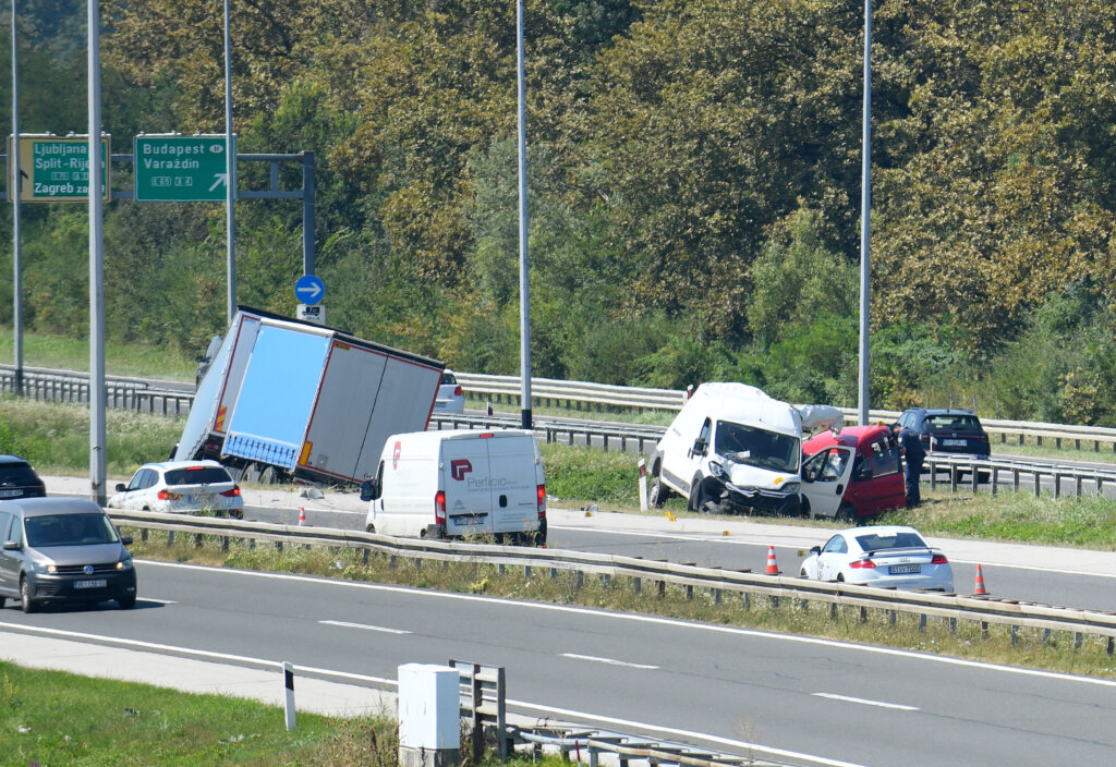 Zagreb: Teška Prometna Nesreća Na Obilaznici