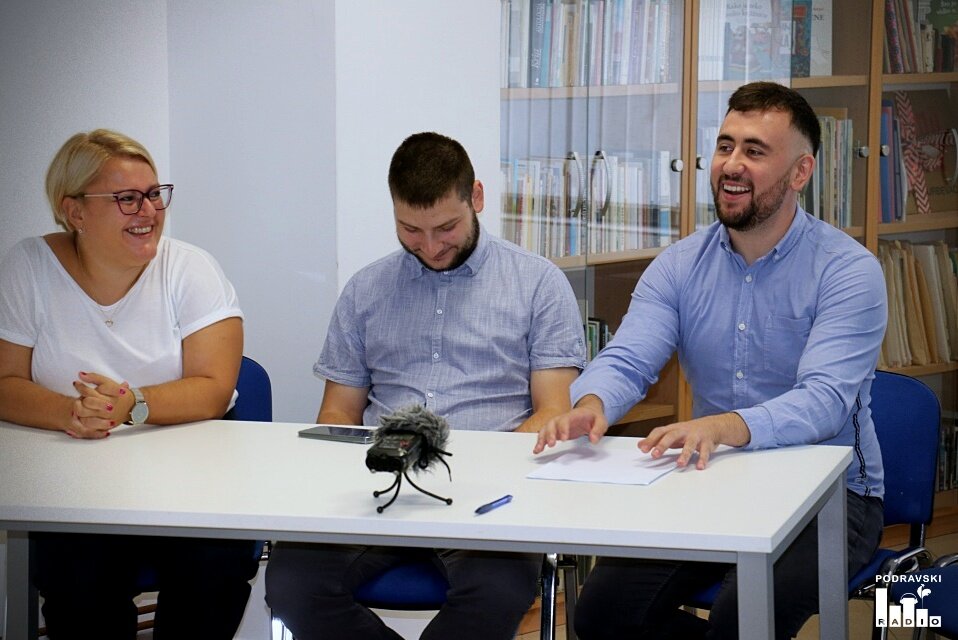 Rsx Asixx4526bl Raspjevana Podravina