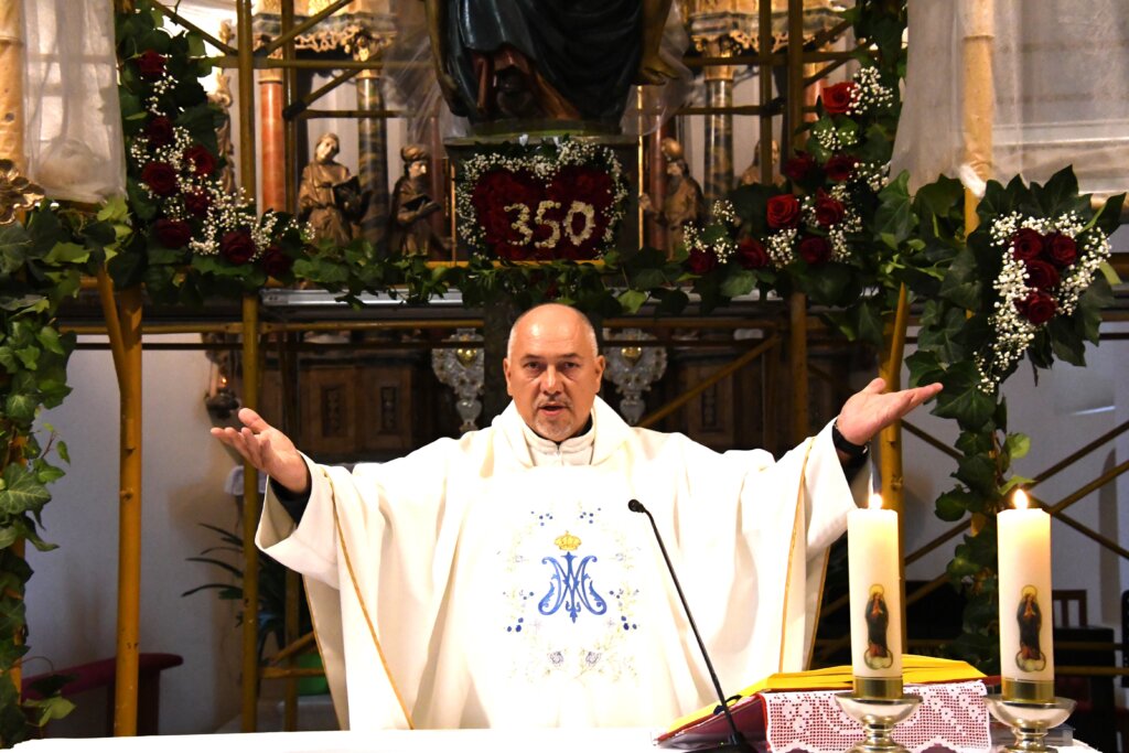 [FOTO/VIDEO] Župnik Ivan Novak poručio iz Križevaca: Priznati svoj grijeh, zamoliti Boga za oproštenje, time uvijek započinje siguran put k Bogu