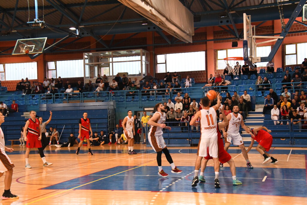 KOŠARKA – POLUFINALE KUPA Radnik nadigravao virovski Podravac