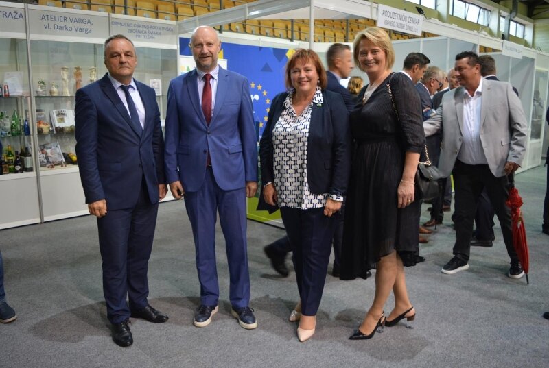 [FOTO] U Krapini otvoren 32. Zagorski gospodarski zbor, predstavljaju se i obrtnici iz Koprivničko- križevačke županije