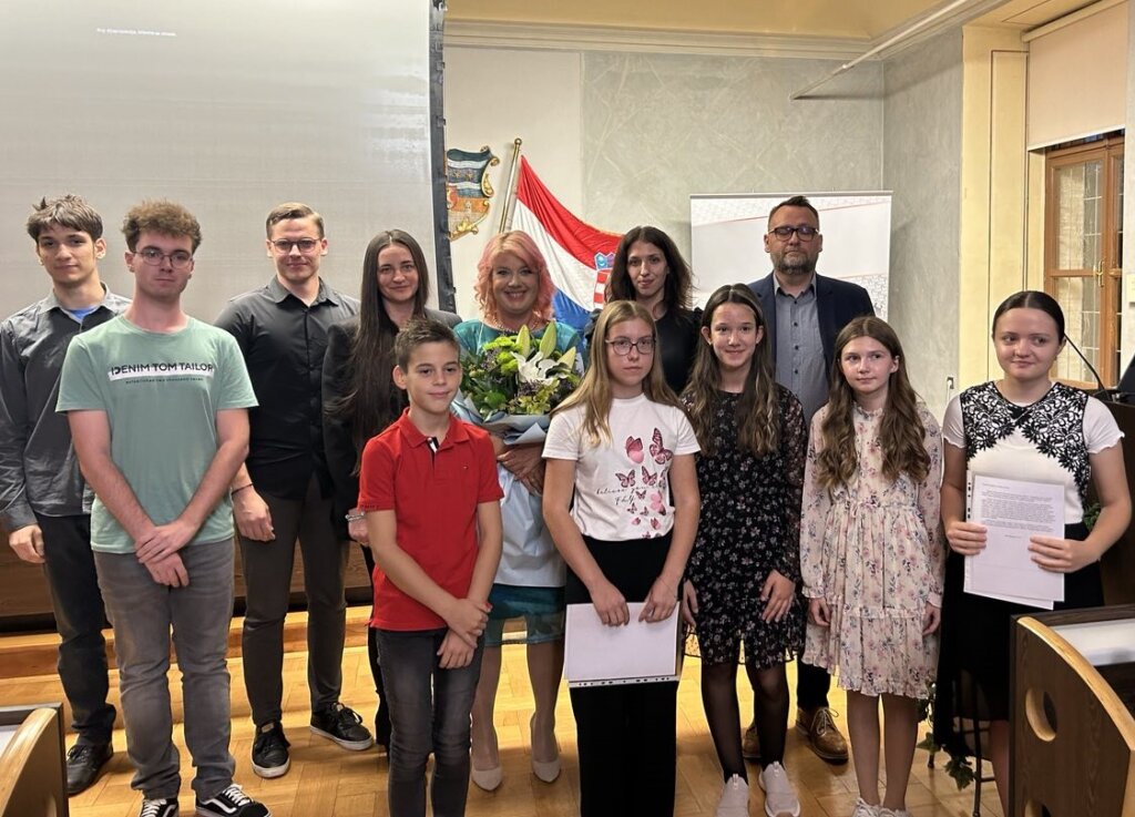 [FOTO] Prošlost, sadašnjost i budućnost: U Županijskoj palači obilježen Međunarodni dan rijeke Drave