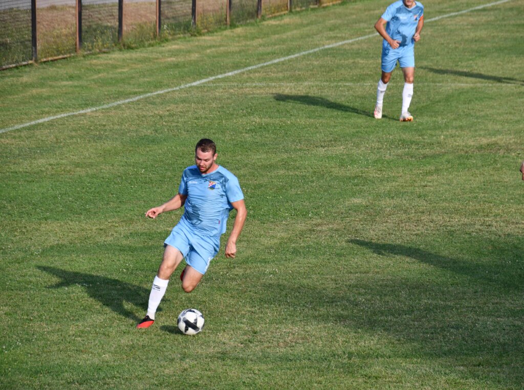 NOGOMET – PREMIER LIGA Dubrava u Tučeniku, Lonja u Mičevcu