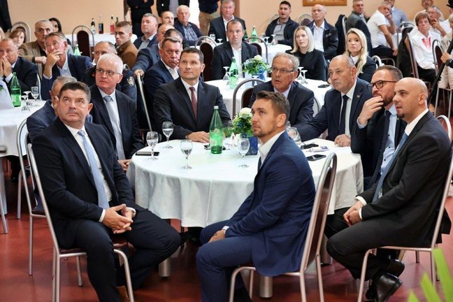 Kravarsko 140924 Autor Fotografije Drazen Kopac 3.jpg 648x432 Q85 Subsampling 2