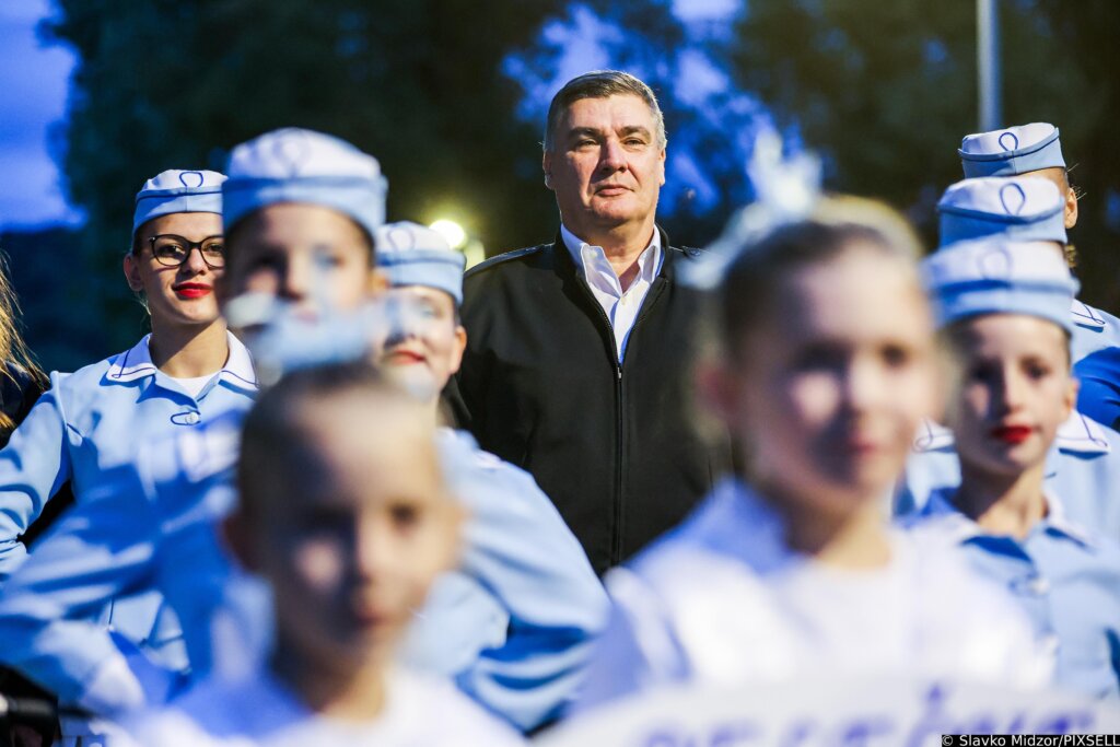 Zlatar: Predsjednik Republike Na Prikazu Starih Zagorskih Običaja I Zanata„pajdaško Sprehajanje"