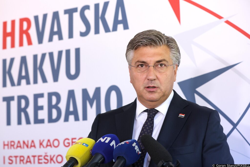 Plenković odgovorio Pusiću: Pjesma Marka Perkovića Thompsona ‘Ako ne znaš što je bilo’ postala je svojevrsna himna ove generacije rukometaša