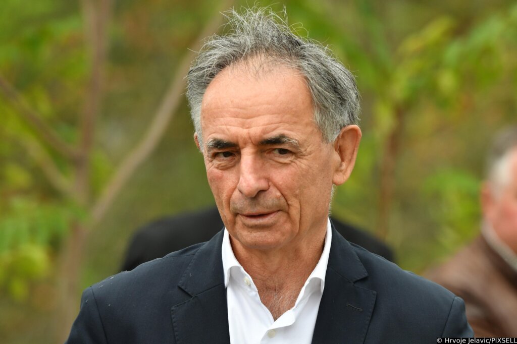 Pupovac: Zabrinut sam za zdravlje glave koja se zove Bulj!