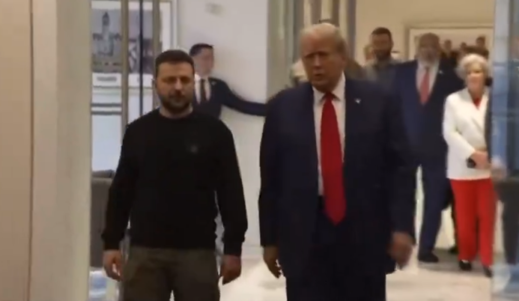 Trump razgovarao sa Zelenskijem