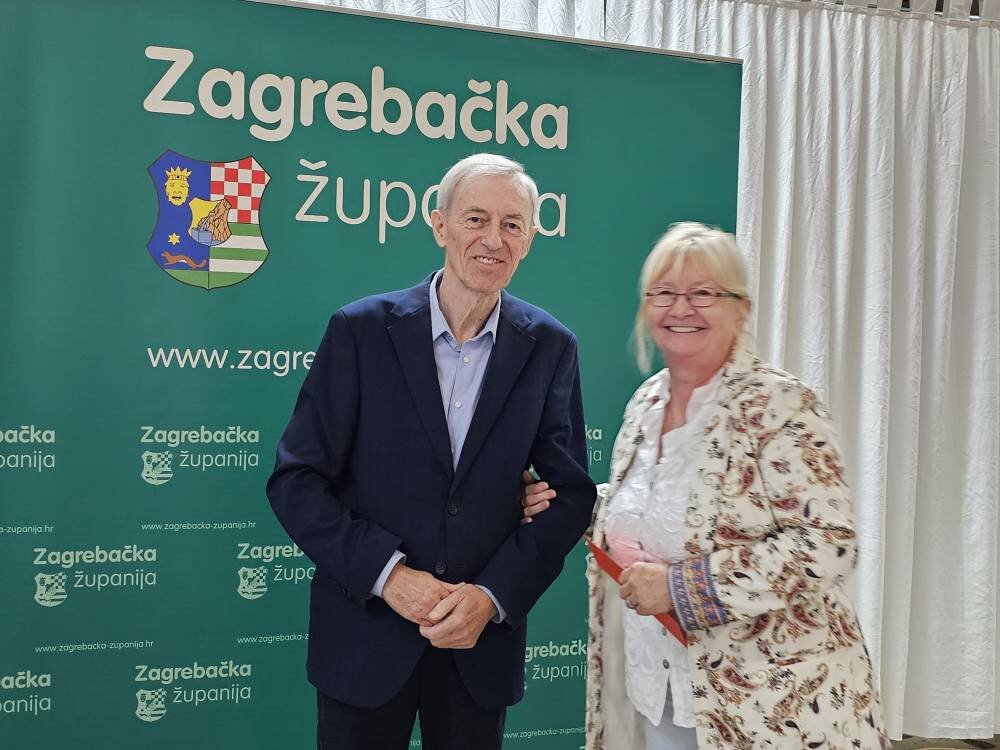 463175115 567203102321876 8357566735368462334 N