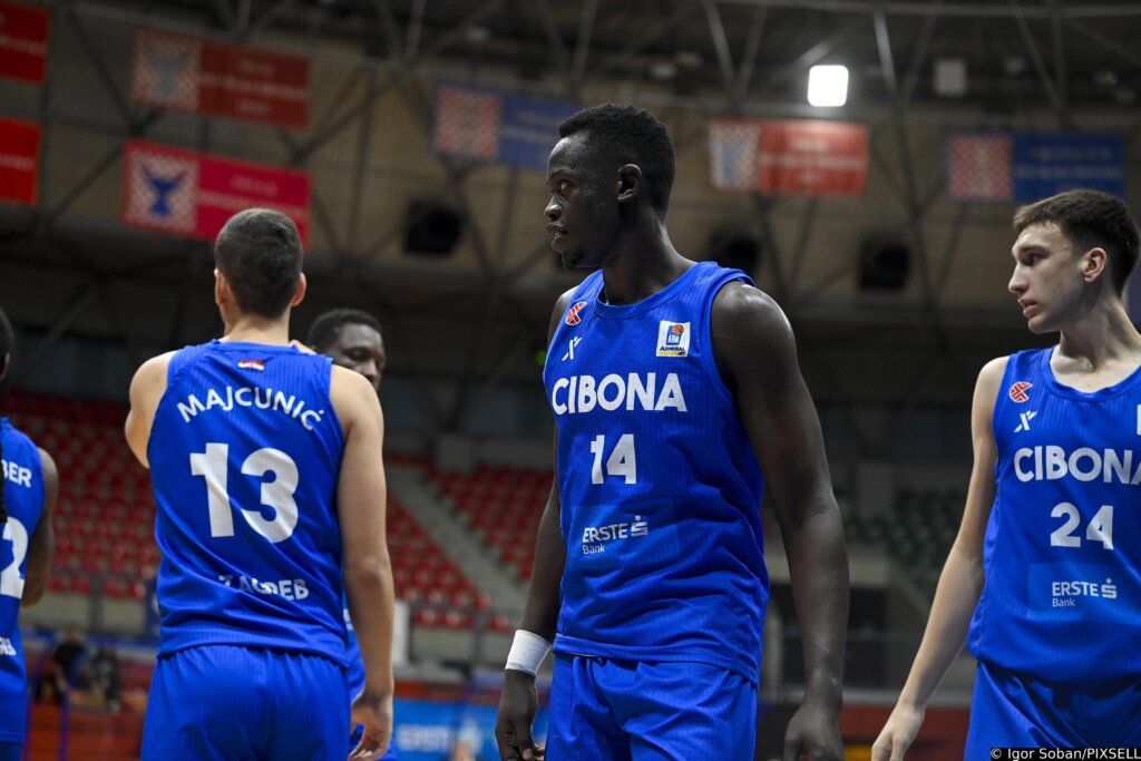 Zagreb: Košarkaška Utakmica 4. Kola Aba Lige, Cibona Krka