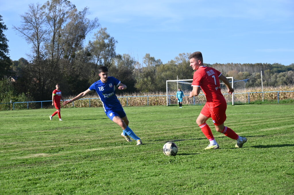 NOGOMET 2. ŽNL Mladost Carevdar utrpala devet komada Sokolu, hat-trick Jakopovića