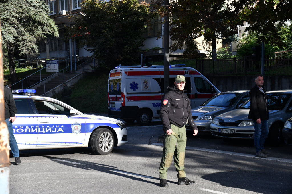 Beograd: Kosta K. Na Sud Stigao Vozilom Hitne Pomoći U Pratnji Policije