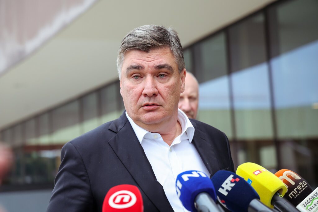 Milanović: Zbog klasificiranih informacija o NSATU, Kundid ne može biti na Odboru