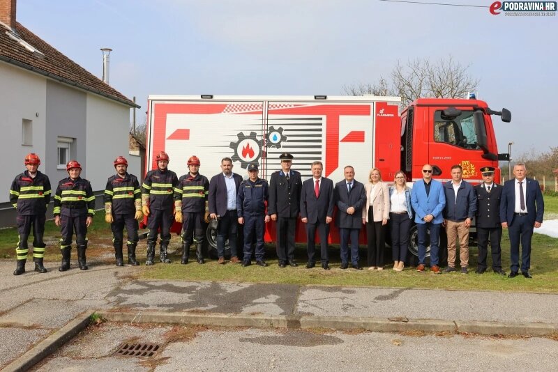 [FOTO] Dobrovoljno vatrogasno društvo Kalinovac proslavilo 130. obljetnicu