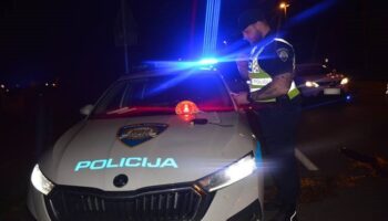 Policija Noć Ilustracija