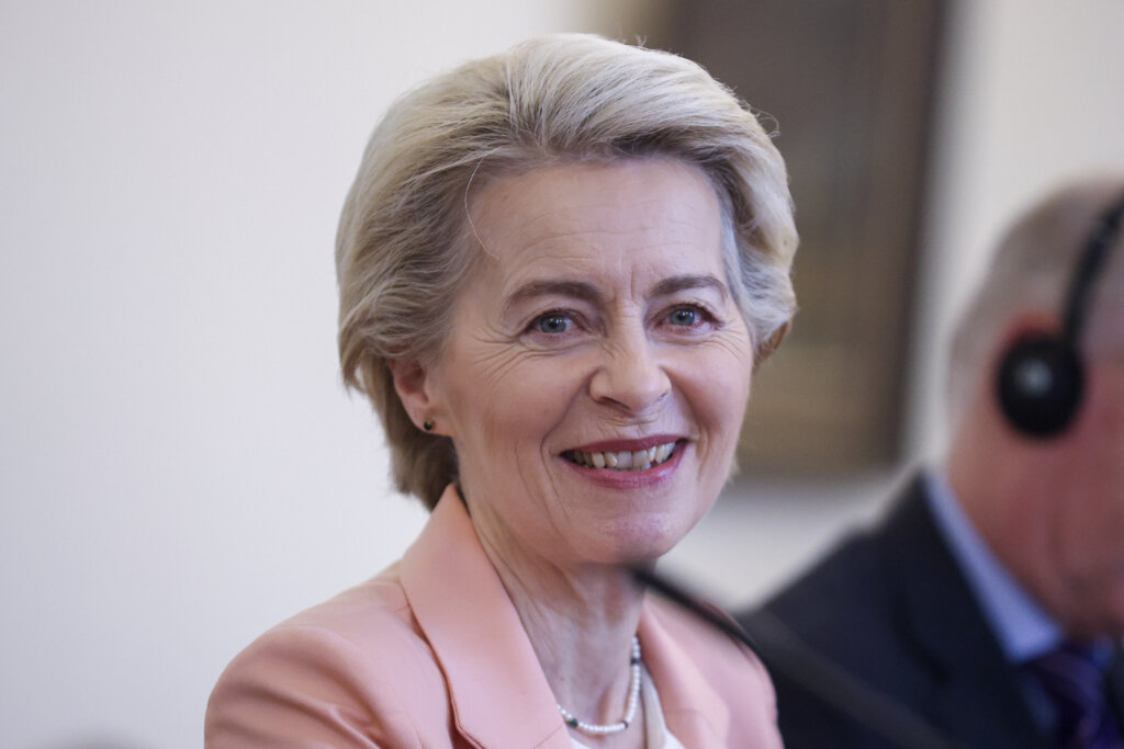 Sarajevo: Članovi Predsjedništva Bih Primili Su Predsjednicu Europske Komisije Ursulu Von Der Leyen