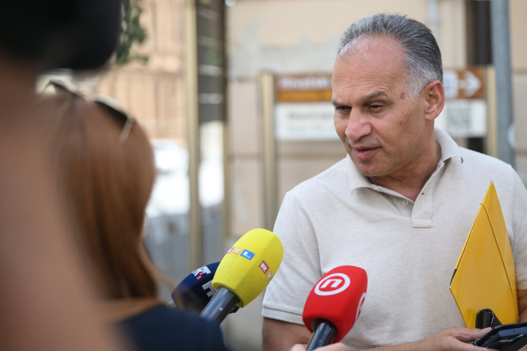 Kajtazi najavio međunarodnu konferenciju o Romkinjama u Zagrebu