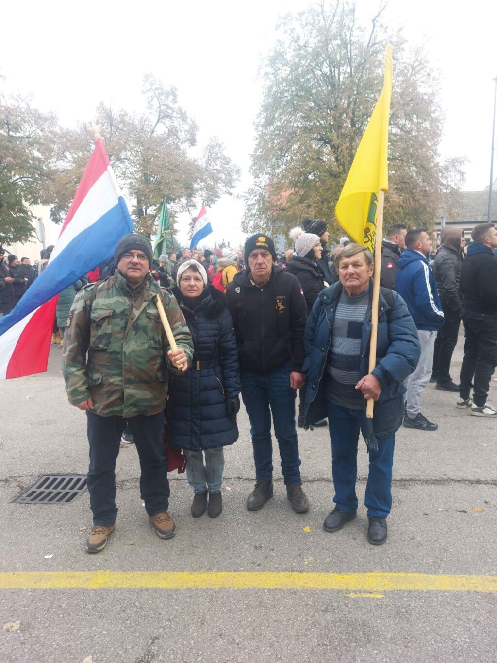 Img 7a93b2c2e531c072bfad9f822094eb06 V