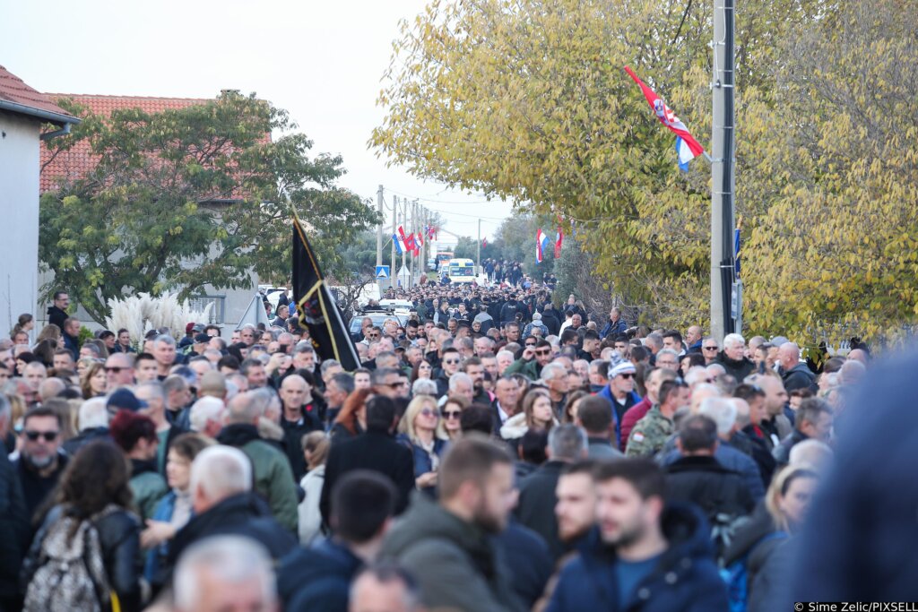 Kolona sjećanja u Škabrnji