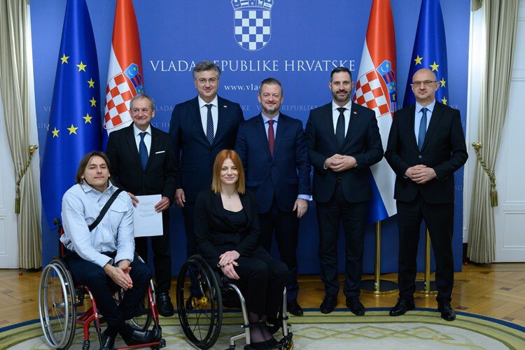 Premijer Plenković primio predsjednika IPC-a Parsonsa i predstavnike HPO-a