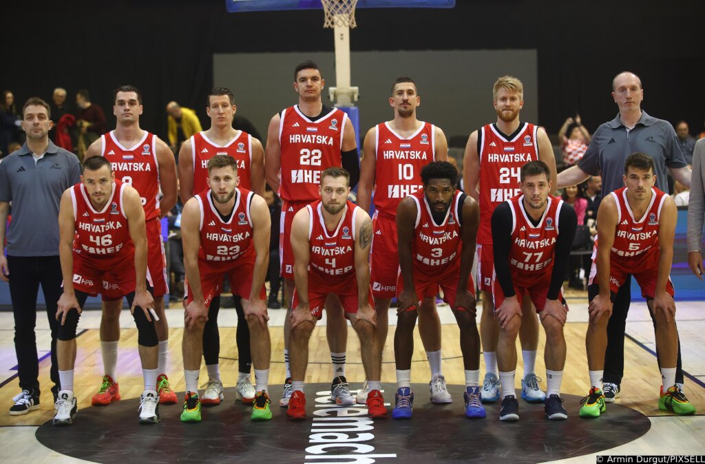 Hrvatski košarkaši uvjerljivo poraženi u Sarajevu, upitan plasman na EuroBasket