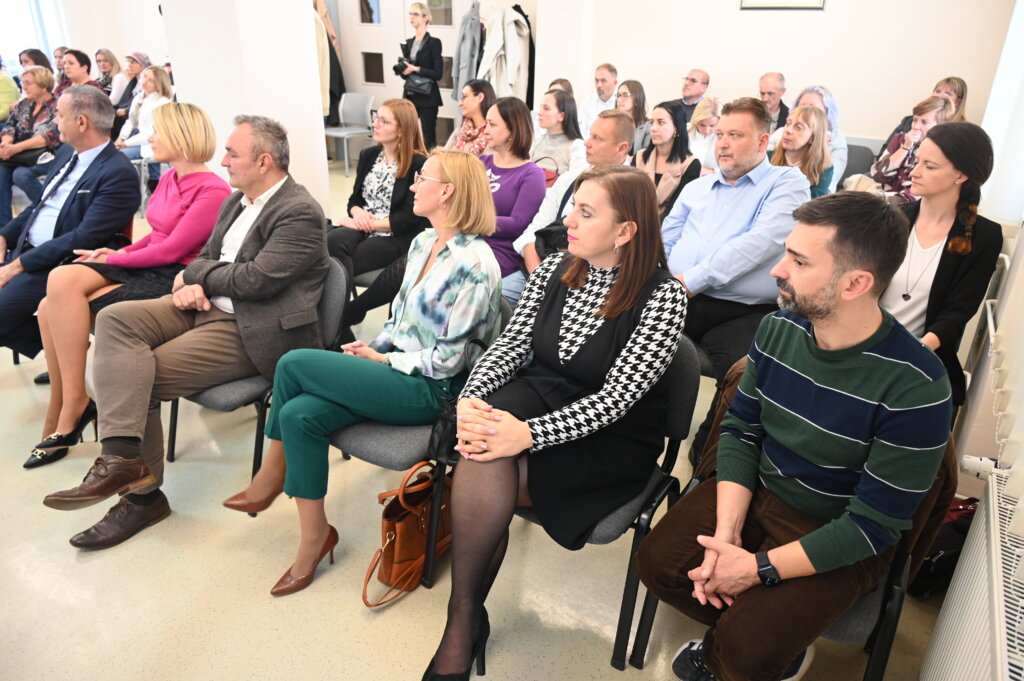 [FOTO] U Koprivnici održana početna konferencija programa “Zajedno protiv ovisnosti- Trening životnih vještina”