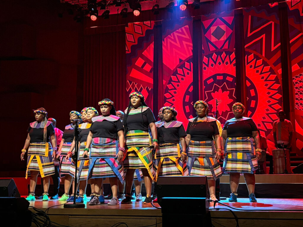 [FOTO] Soweto Gospel Choir oduševio Lisinski: Glazbeni spektakl ispunjen emocijama i duhom Afrike