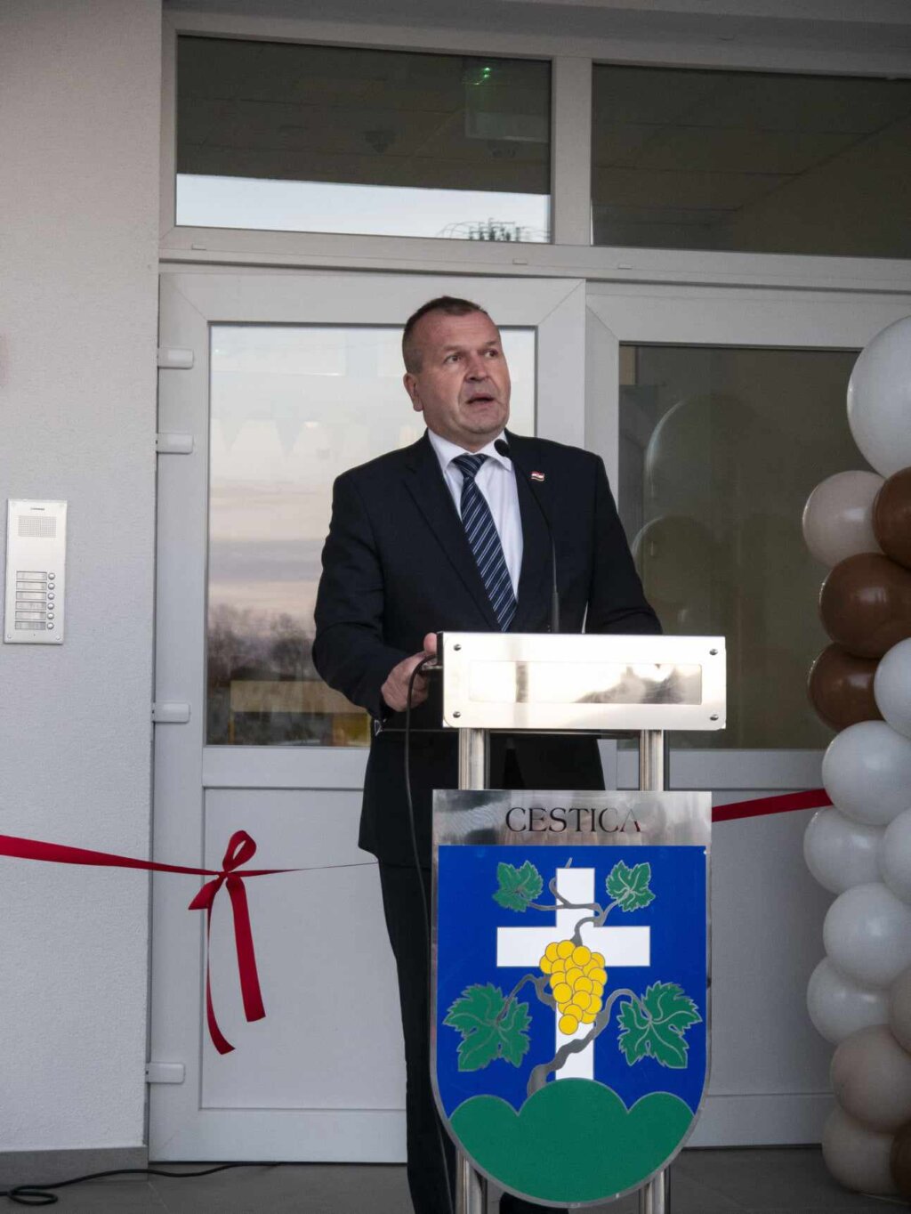 462555678 1246140983254699 8036012848632450042 N