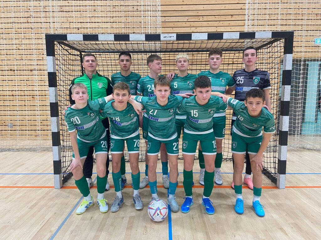 470568356 1395138741730560 4887270678056614169 N