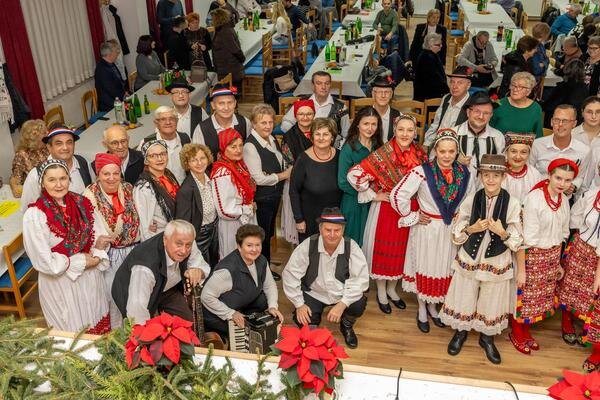 [FOTO] Susretom folklora započeo Advent u Kloštru Podravskom