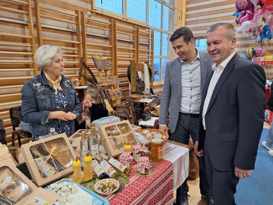 8837262661355ba7f14bfb9ac2d34fd2 Xl