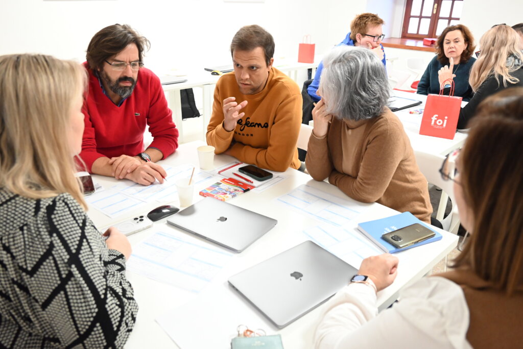 [FOTO] Započeo projekt uvođenja robota u nastavi na FOI-u