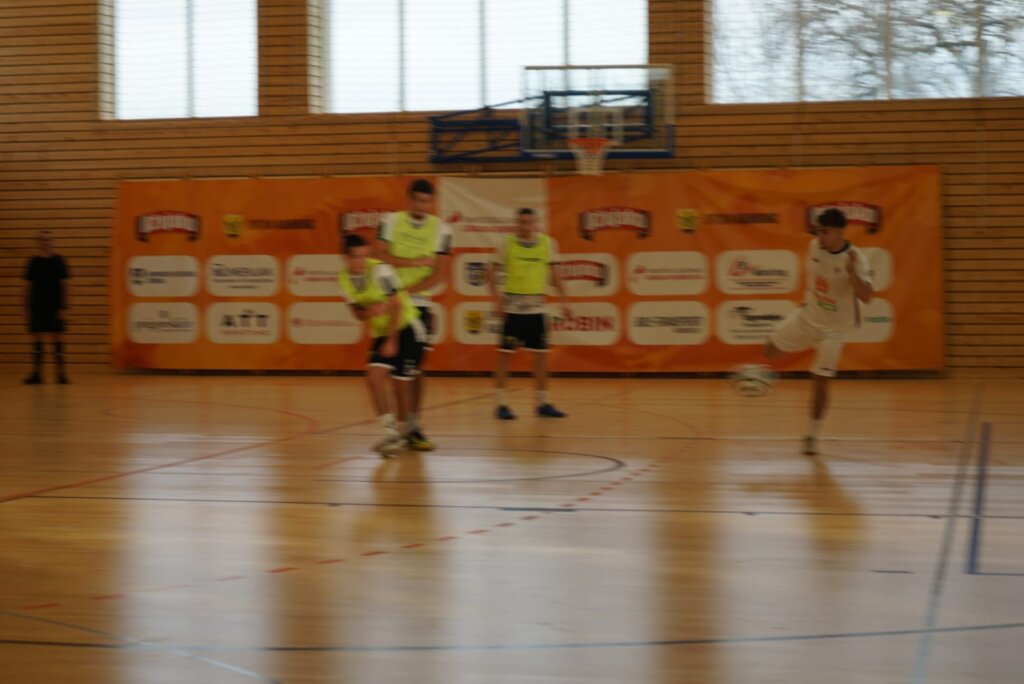 Photo 2024 12 22 21 09 45 2