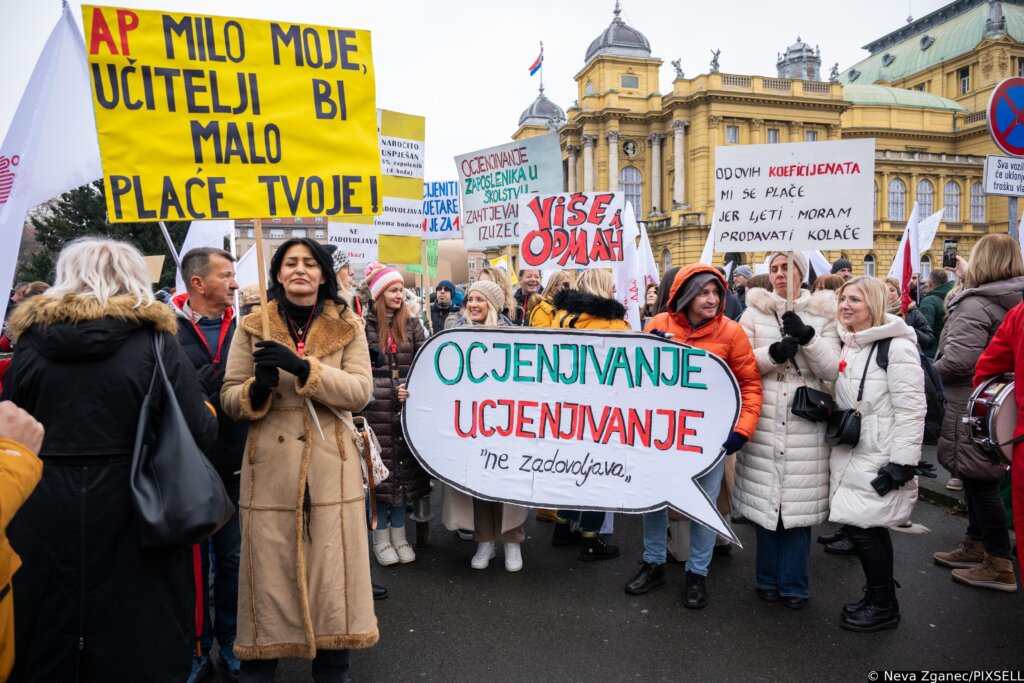 Školski sindikati: Potrebno je redefinirati naše koeficijente da budu primjereni