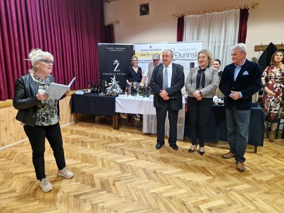 Brdovecvino 301124 Autor Fotografije Drazen Kopac 7.jpg 648x432 Q85 Subsampling 2