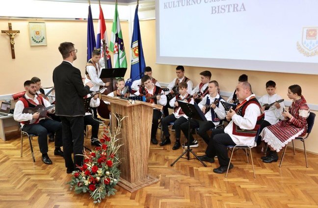 Dan Bistre 051224autor Fotografije Drazen Kopac 3.jpg 648x432 Q85 Subsampling 2