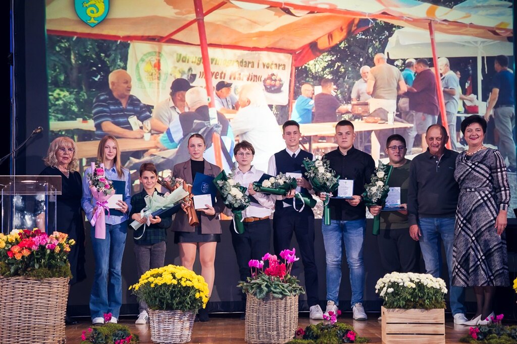 Gvt Svecana Sjednica 19