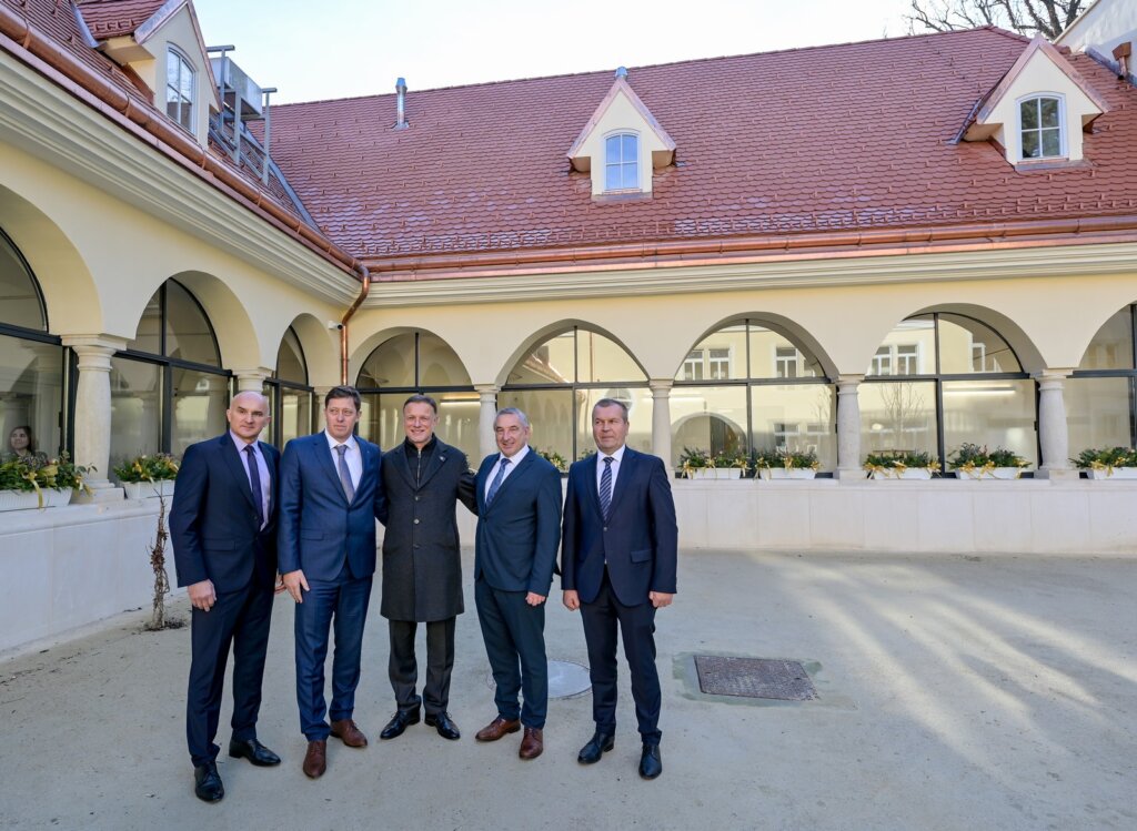 [FOTO/VIDEO] Dvorac Opeka, dragulj sjevera, nakon 350 godina u novom ruhu