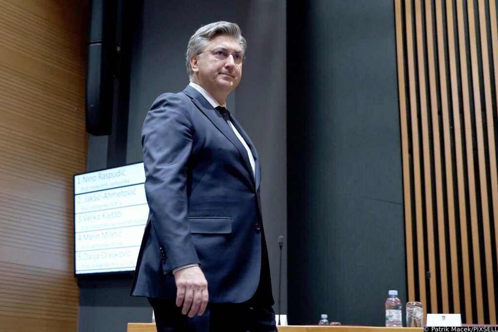 Plenković najavio da će Hrvatska 2025. dostići dva posto BDP-a za obranu